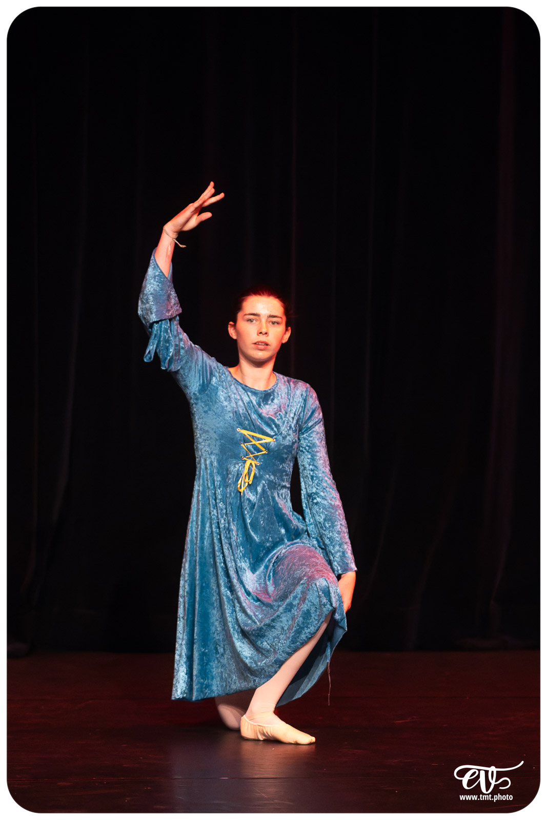 ECOLE DE DANSE CÉCILE ADAMOW